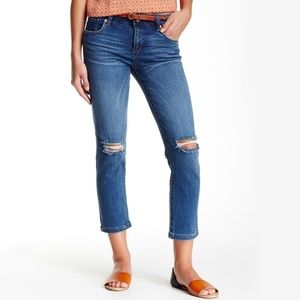 STS Blue Cassie Distressed Crop Jeans • 29